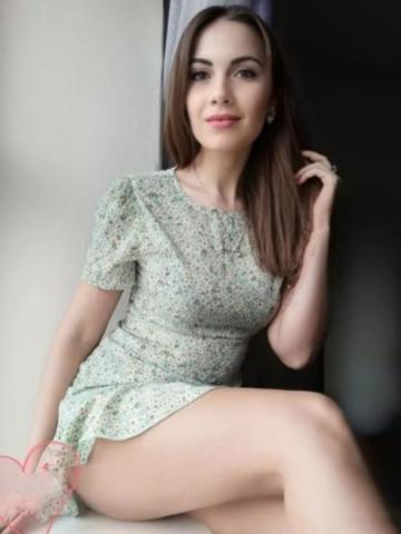 Ульяна Платиновая Блондинка Крапивинский